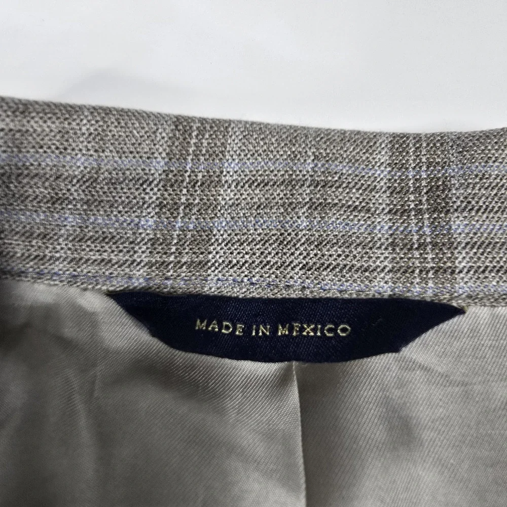 Brooks Brothers please check